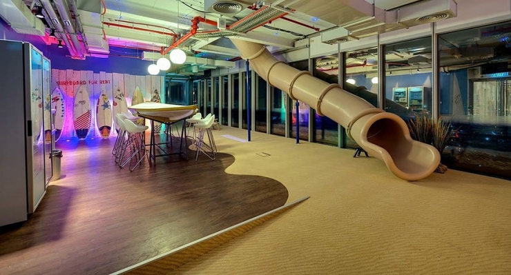 Illustration de l'article : The 9 most unique offices in the world... Who wouldn't want to work in this type of setting?