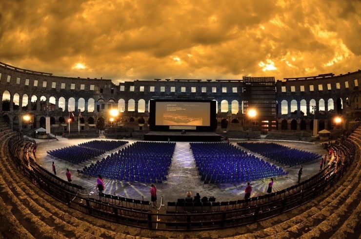 Illustration de l'article : The 8 most stylish movie theaters in the world! When will ours be like them?