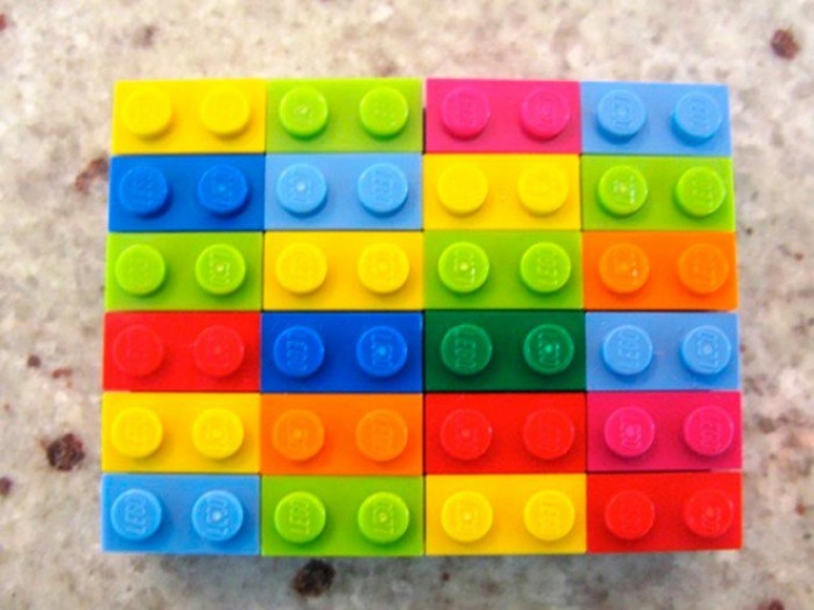 Illustration de l'article : Explaining math to children with Legos, a method that works! Here's how it works: