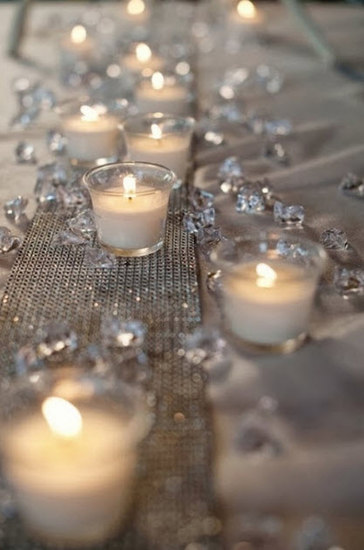 Illustration de l'article : Here are 20 ideas for decorating the Christmas table...#3 is amazing!