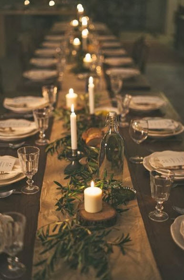 Illustration de l'article : Here are 20 ideas for decorating the Christmas table...#3 is amazing!