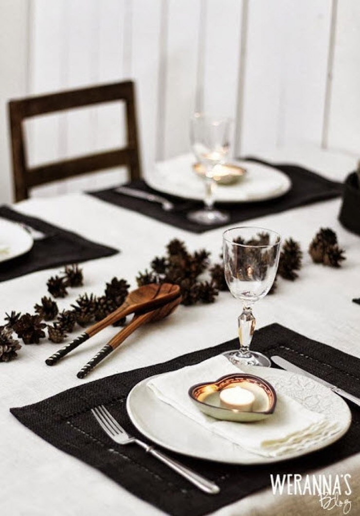 Illustration de l'article : Here are 20 ideas for decorating the Christmas table...#3 is amazing!