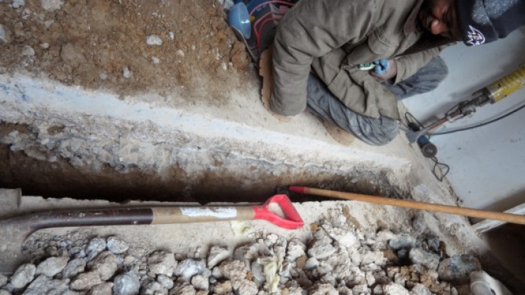 Illustration de l'article : By purchasing this storage shed, his friends made fun of him, but when they saw the inside, their view of things changed!