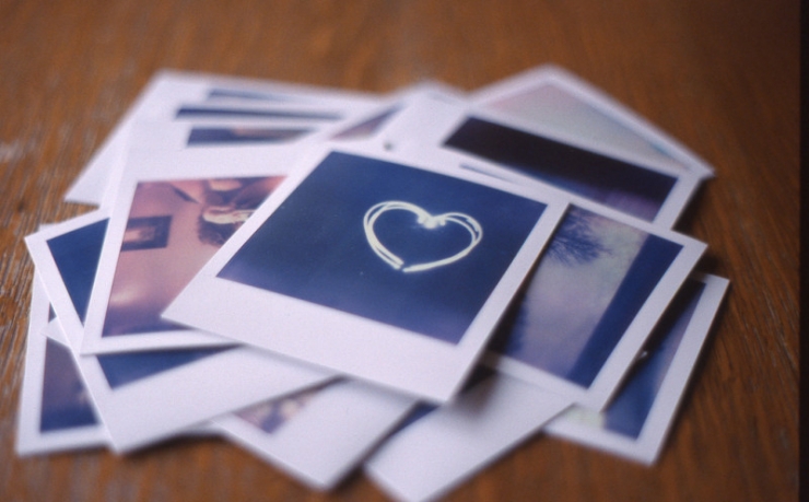 Illustration de l'article : Don't throw away those anti-moisture pouches that you find in your shoes anymore, because they can be very useful!