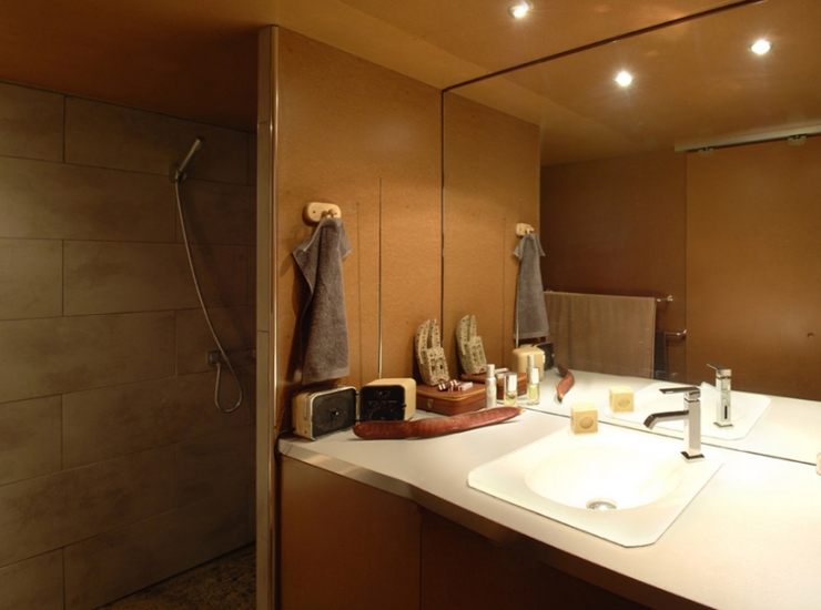 Illustration de l'article : This little garage seems like nothing, yet what it contains is amazing!