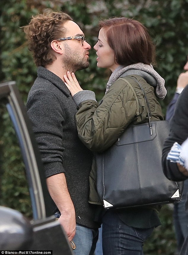 Illustration de l'article : 24 Moments of Big Bang Guys in Public with their Wives/Girlfriends