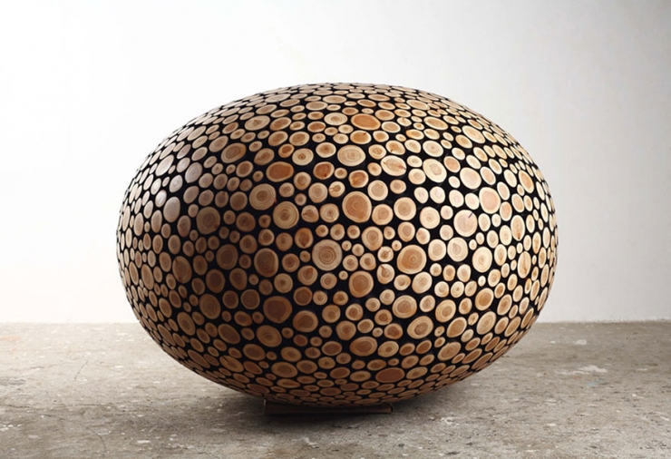 Illustration de l'article : For years he has been collecting wooden logs... Look at what he has made!