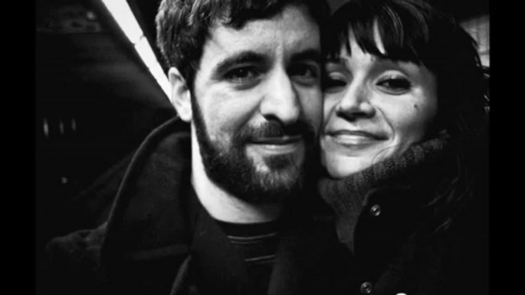 Illustration de l'article : This husband tries to sensitize the web by immortalizing the ravages cancer had on his wife...