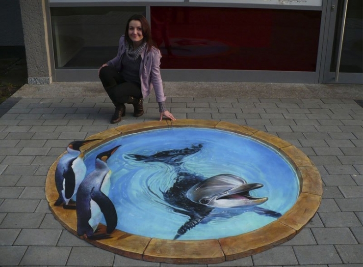 Illustration de l'article : Give Nikolaj Arndt some chalk and he will make stunning 3D drawings for you... These 11 photos are proof!