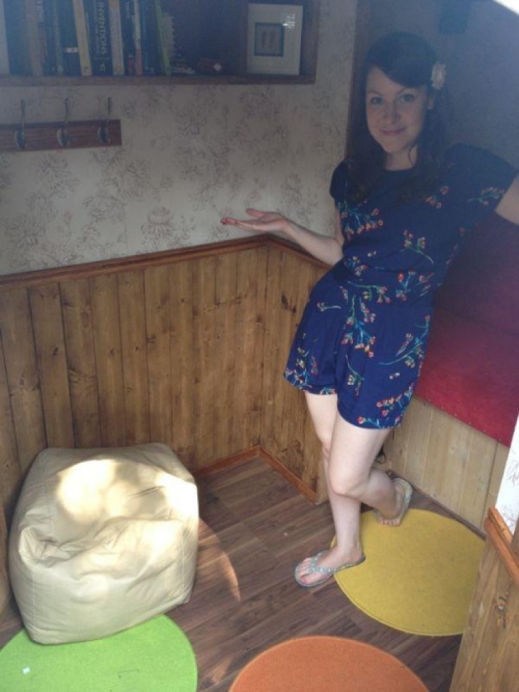 Illustration de l'article : He started by making a hole in the ground, and you'll want to do the same when you see what he's preparing!