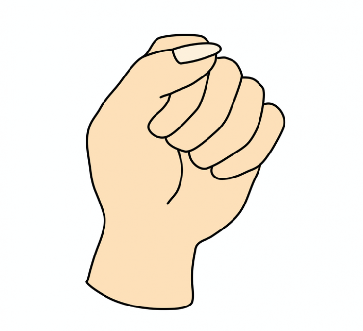 Illustration de l'article : The way you make a fist says a lot about your personality What you need to know