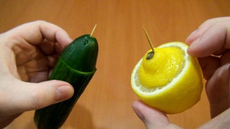 Illustration de l'article : Put 4 toothpicks in a potato like this, a trick that I would’ve liked to have known before!