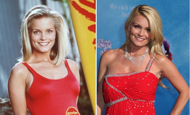 Illustration de l'article : What do the 23 actors from the series Baywatch look like 28 years later?