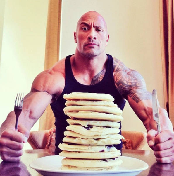 Illustration de l'article : The 17 coolest photos of Dwayne Johnson posted on Instagram