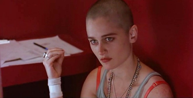 Illustration de l'article : 17 actresses who boldly shaved their heads for a movie role