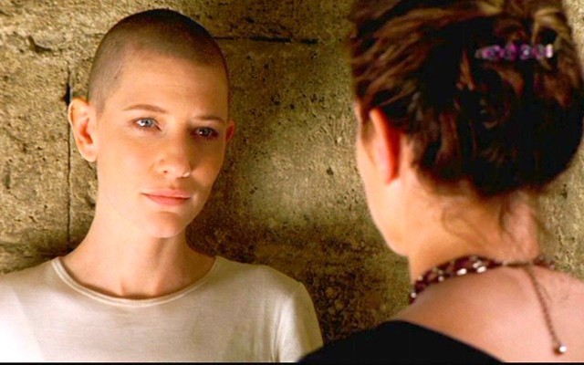 Illustration de l'article : 17 actresses who boldly shaved their heads for a movie role