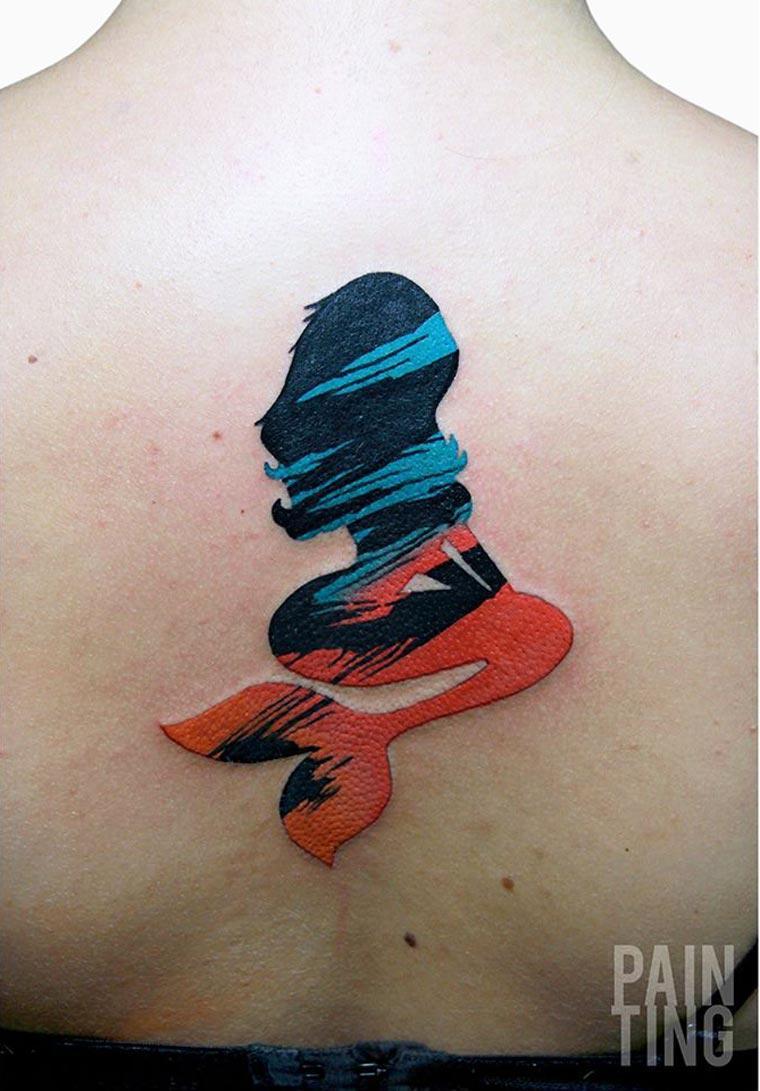 Illustration de l'article : An original tattoo? Here are 24 abstract tattoos selected just for you!
