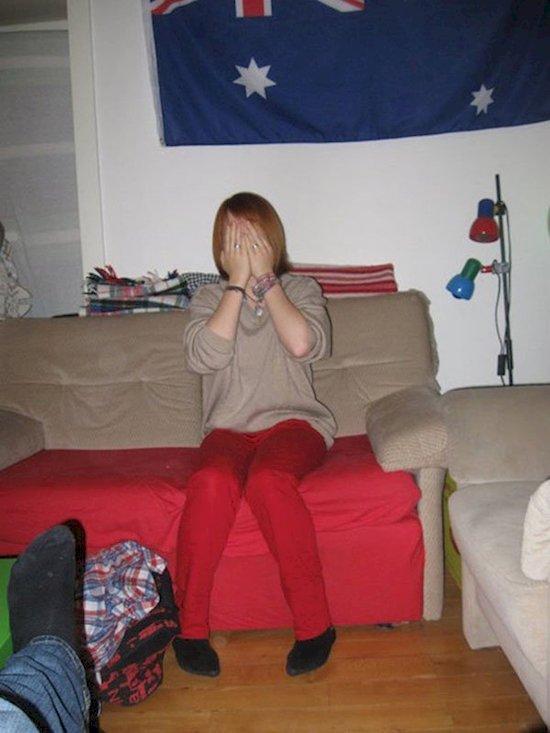 Illustration de l'article : 20 funny pictures of people who never should’ve dressed that way today!