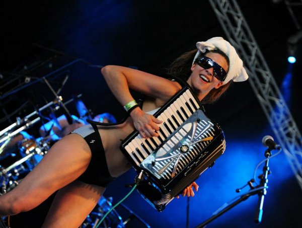 Illustration de l'article : 18 unusual photos of the actors from “Game of Thrones” in real life