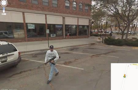 Illustration de l'article : 13 of the most unbelievable photos taken by Google Cars!