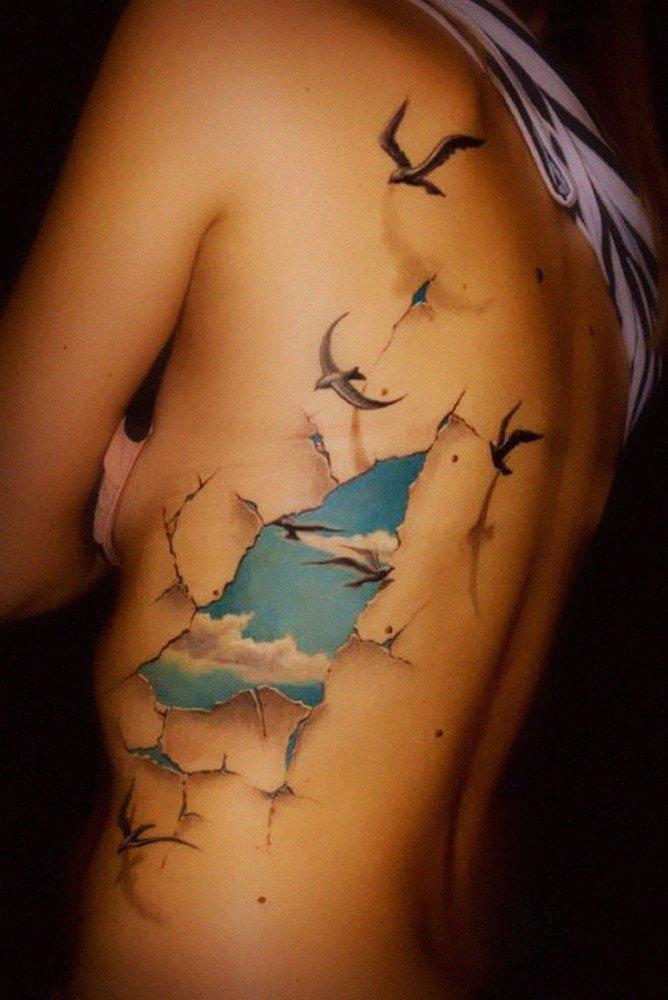 Illustration de l'article : 19 optical illusion tattoos that will blow your mind!