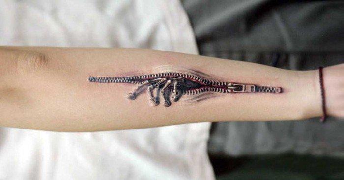 Illustration de l'article : 19 optical illusion tattoos that will blow your mind!