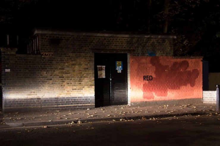 Illustration de l'article : For a year, a graffiti artist and a wall washer have been at war... Hilarious pictures!