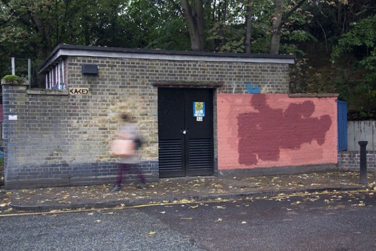 Illustration de l'article : For a year, a graffiti artist and a wall washer have been at war... Hilarious pictures!
