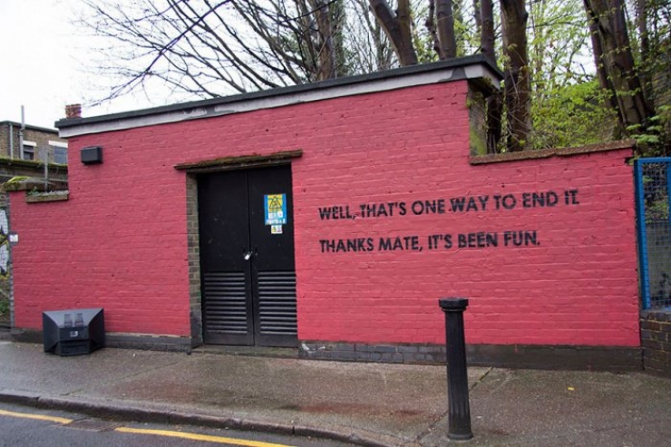 Illustration de l'article : For a year, a graffiti artist and a wall washer have been at war... Hilarious pictures!