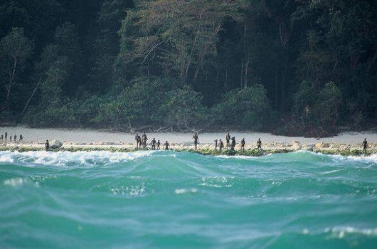 Illustration de l'article : For 60,000 years those who lived on this island have killed everyone who goes there!