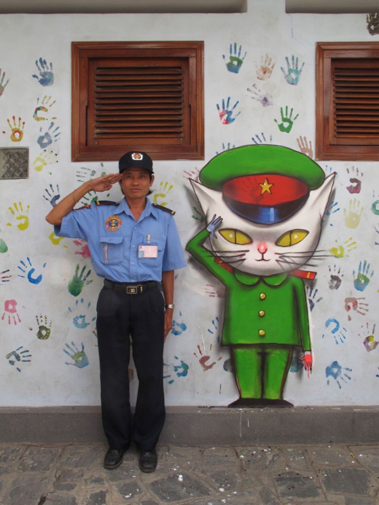 Illustration de l'article : Here's Seth, a French artist who glorifies buildings with a certain class...