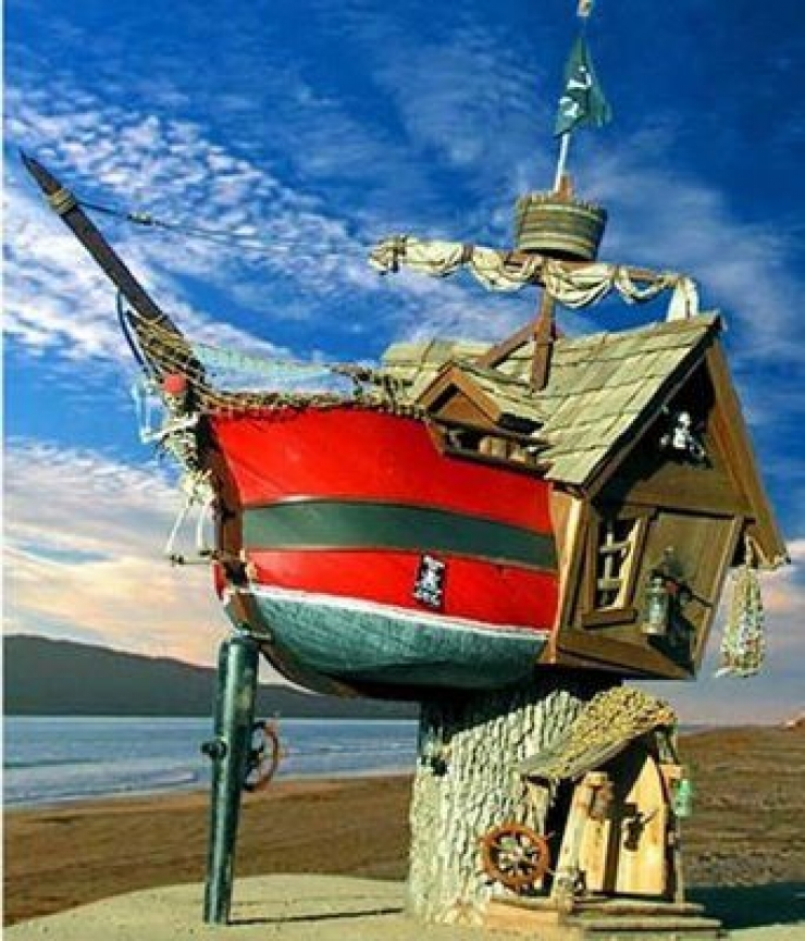 Illustration de l'article : The top 30 most unusual houses around the world... There’s something for everyone!