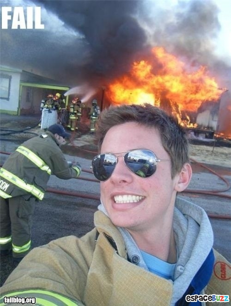 Illustration de l'article : Top 30 people who never should have taken selfies!