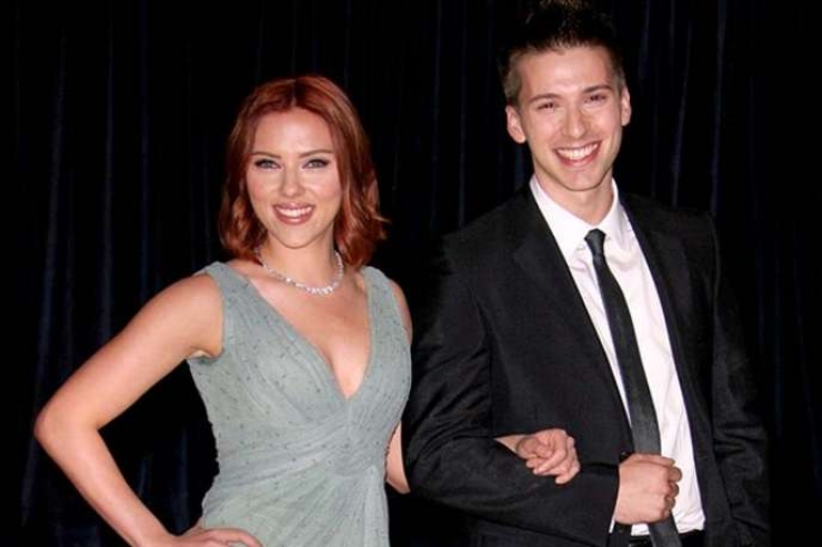 Illustration de l'article : Top 20 celebrities’ brothers and sisters you never knew existed!