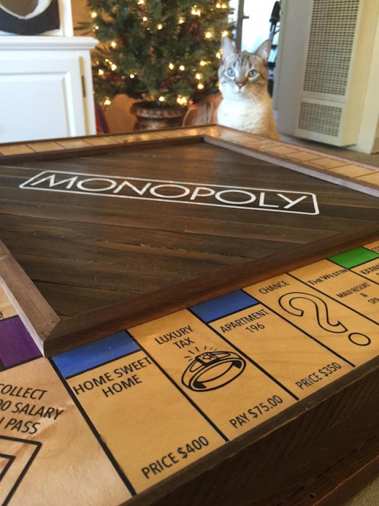 Illustration de l'article : He created his own version of Monopoly to propose to his girlfriend... This is adorable!