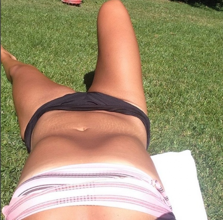 Illustration de l'article : Just two years after her 4-year relationship ended, she posted these photos ... Impressive determination!