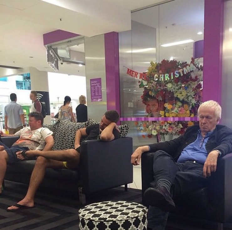 Illustration de l'article : 20 photos proving that the majority of men don&rsquo;t like to shop...