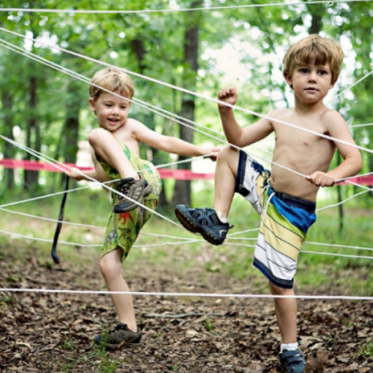 Illustration de l'article : Are you running out of ideas to keep your kids busy this summer? Here are 21 things that are very easy to make yourself…