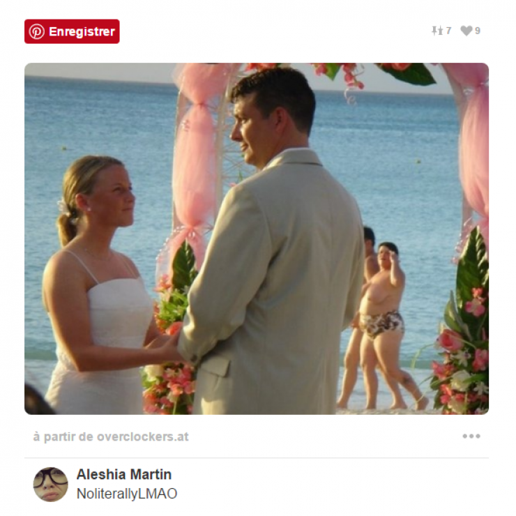 Illustration de l'article : The people who put themselves in your wedding pictures and go too far... 16 hilarious pictures!