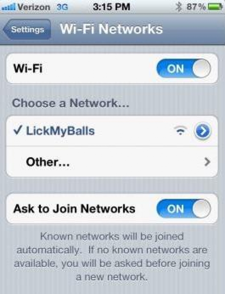 Illustration de l'article : When the WiFi name becomes a massive weapon of war between neighbors... 22 photos !