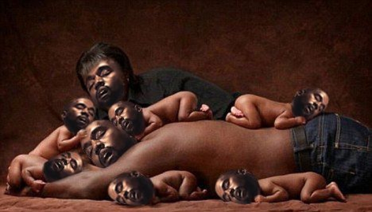 Illustration de l'article : Kanye West falls asleep and internet users have some fun Photoshopping him...