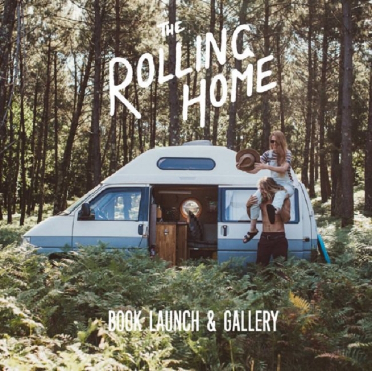 Illustration de l'article : These 5 couples dropped everything to go road tripping in just a van... Some pictures that will make you want to do the same!