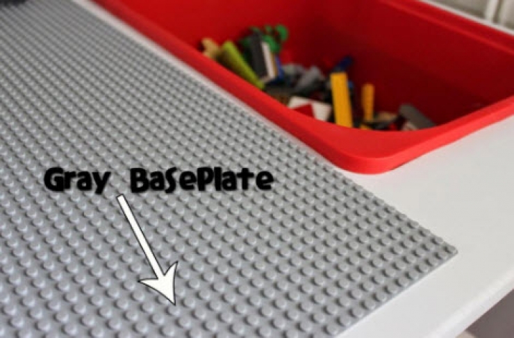 Illustration de l'article : She cut 2 holes in an Ikea table to create an amazing project!