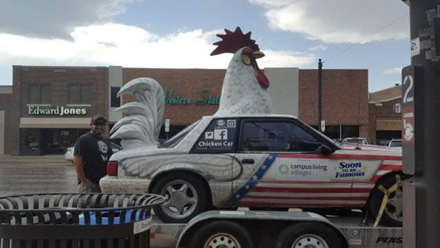 Illustration de l'article : The 30 craziest cars in the world!