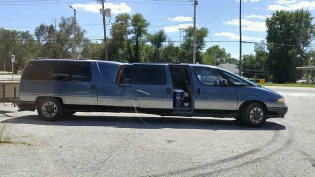 Illustration de l'article : The 30 craziest cars in the world!