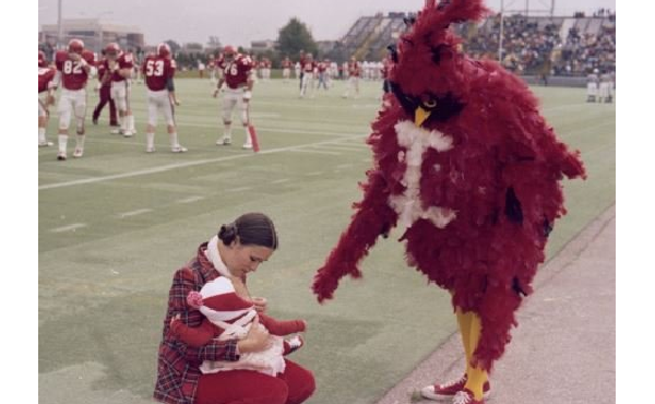 Illustration de l'article : 24 completely freaky mascots from the past!
