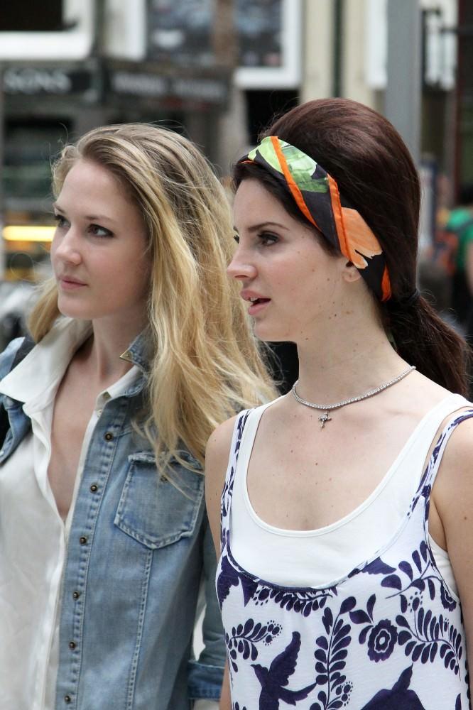 Illustration de l'article : 24 photos of celebrities with their brothers and sisters that you never knew about!