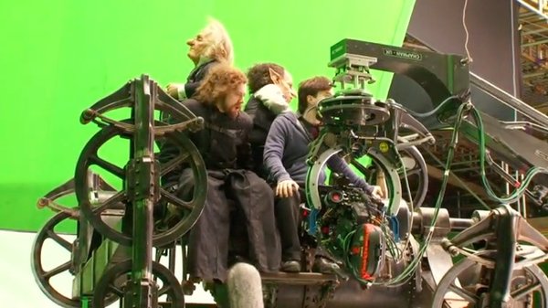 Illustration de l'article : Which of these 35 funny shots from the filming of Harry Potter are the funniest?