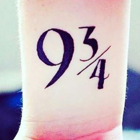 Illustration de l'article : 20 discreet tattoos inspired by the Harry Potter saga! Which ones would you choose?