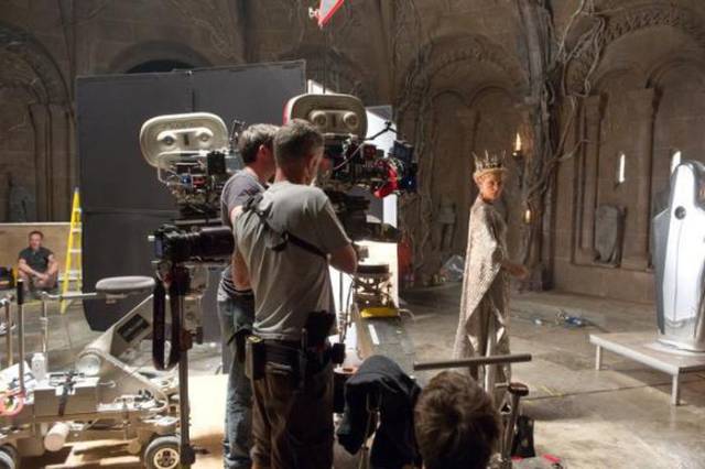 Illustration de l'article : 24 amazing photos taken on set of some hit movies